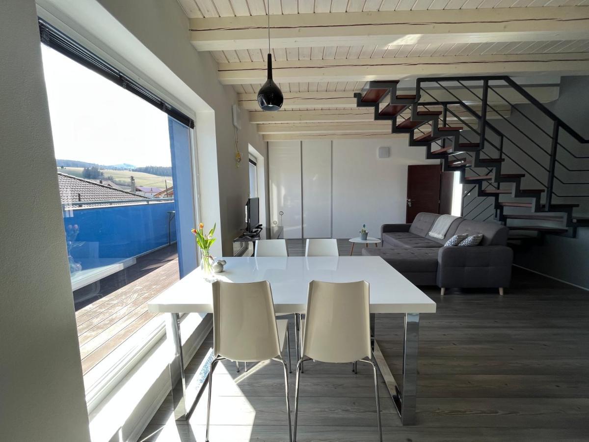 Modry Dom Apartment Spišské Bystré Bagian luar foto